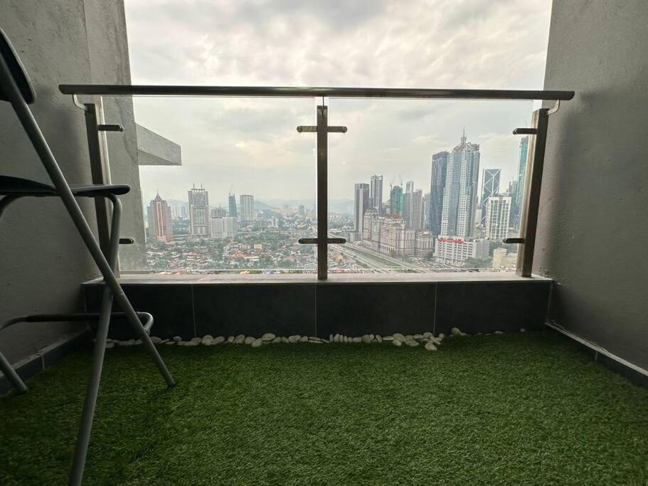 Apartamento Legasi At Kampong Bahru With Full Kl View, 10Min Walk Train Station & Klcc Kuala Lumpur Exterior foto