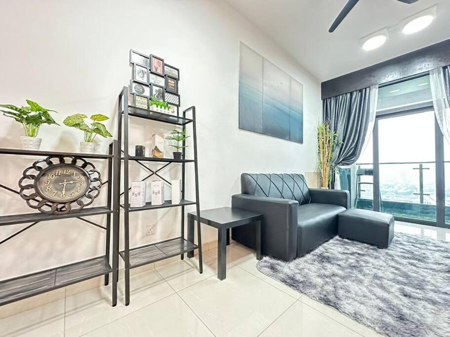 Apartamento Legasi At Kampong Bahru With Full Kl View, 10Min Walk Train Station & Klcc Kuala Lumpur Exterior foto